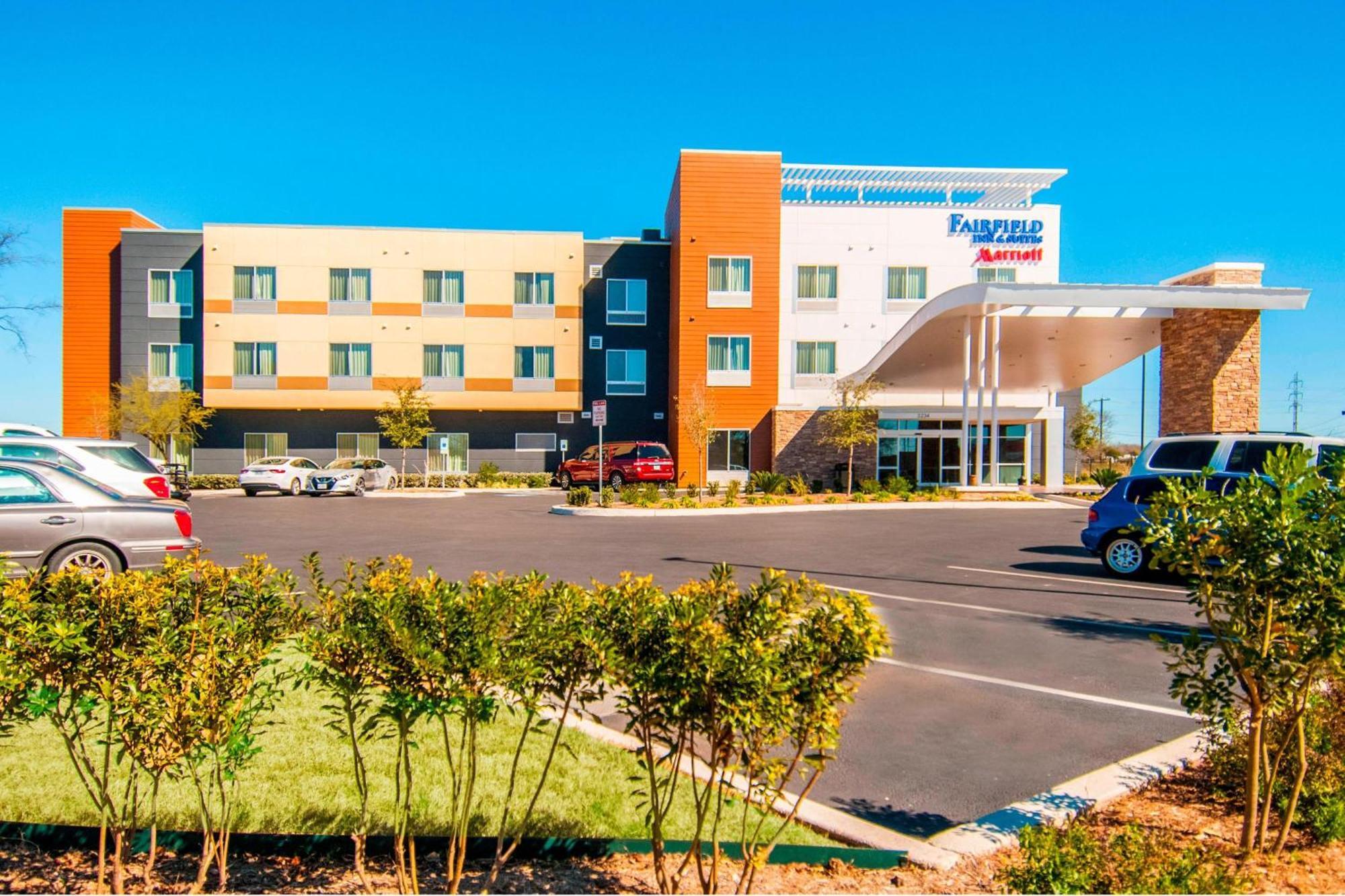 Fairfield Inn & Suites By Marriott San Antonio Brooks City Base Ngoại thất bức ảnh