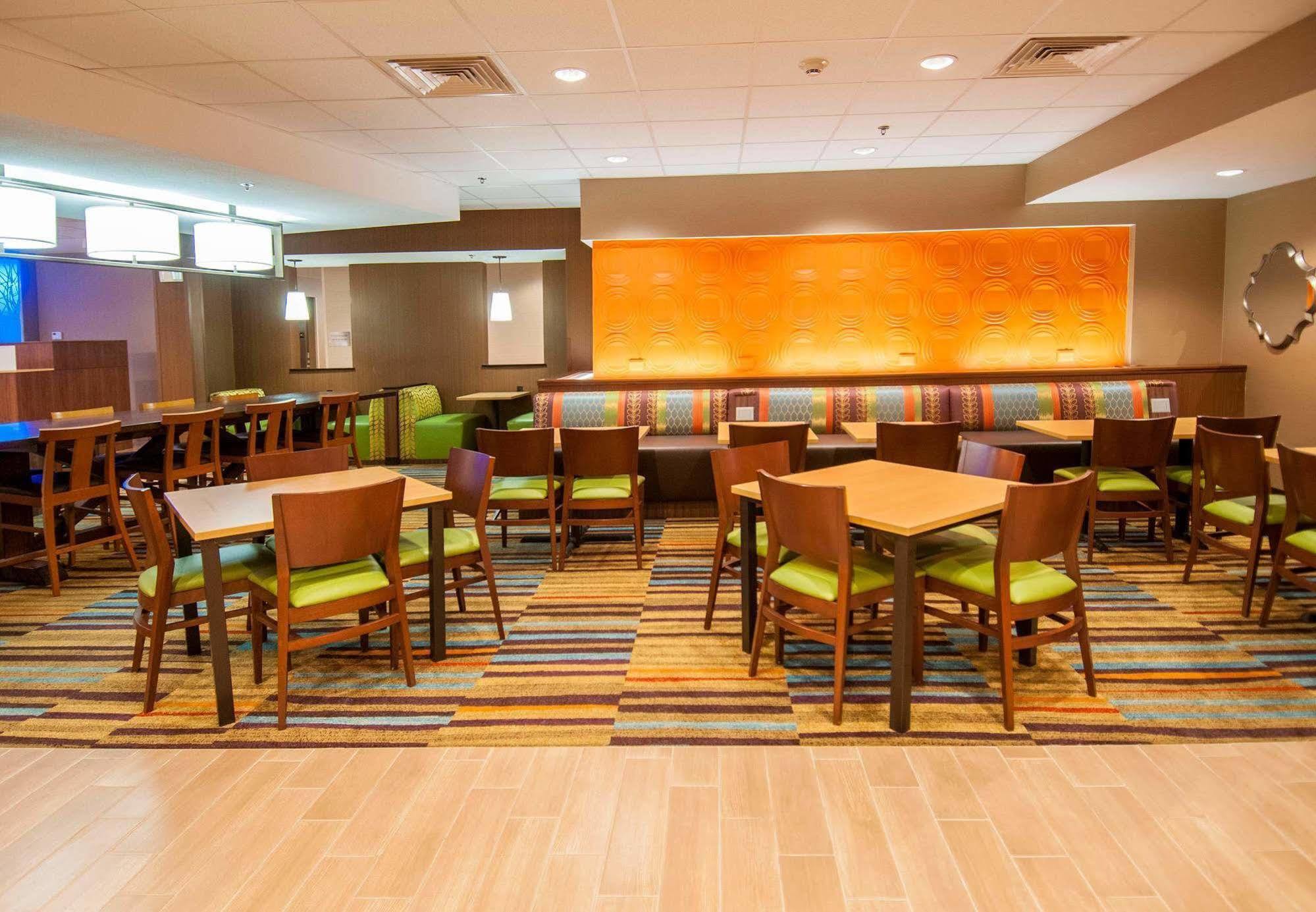 Fairfield Inn & Suites By Marriott San Antonio Brooks City Base Ngoại thất bức ảnh