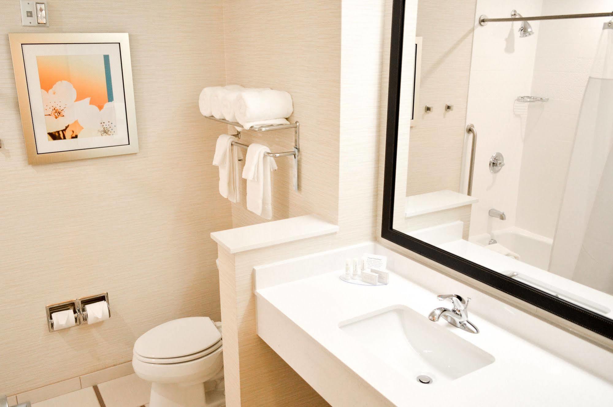 Fairfield Inn & Suites By Marriott San Antonio Brooks City Base Ngoại thất bức ảnh